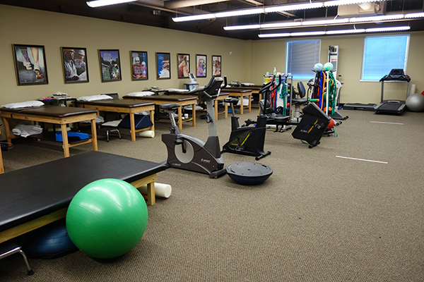 OrthoAtlanta Gwinnett Physical Therapy room